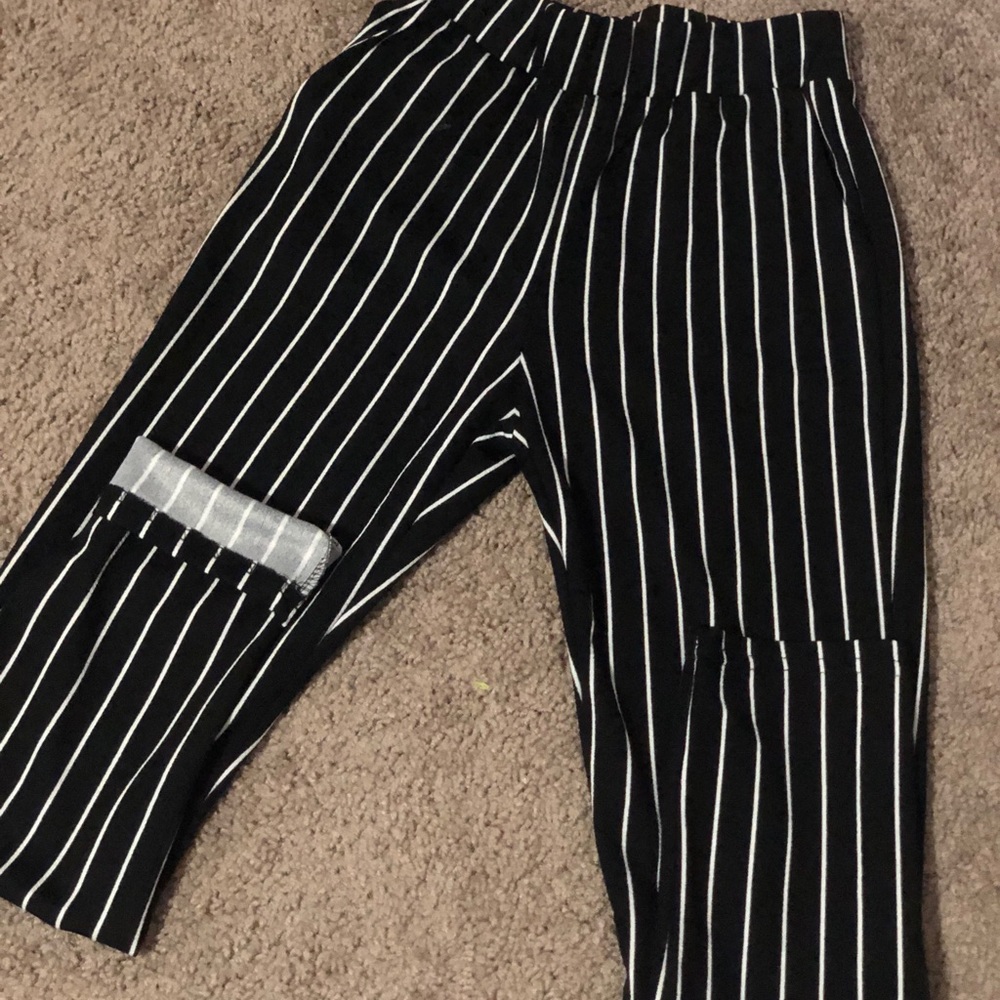 Black & white striped bottoms